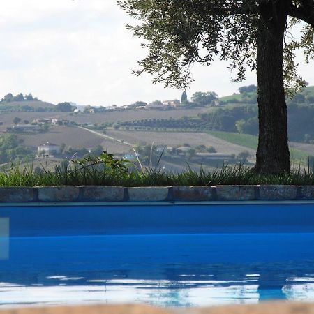 Agriturismo Eschito Montottone Ngoại thất bức ảnh